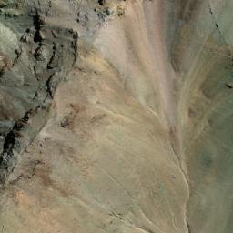 Satellite imagery of Cerro Los Cascajales, CL