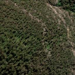 Satellite imagery of Middle Hill, AU