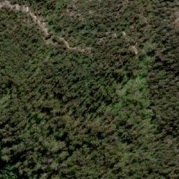 Satellite imagery of Middle Hill, AU