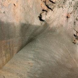 Satellite imagery of Cerro Alumbre, AR