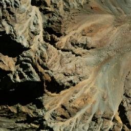 Satellite imagery of Cerro de Los Helados, CL