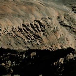 Satellite imagery of Cerro Glorieta, CL