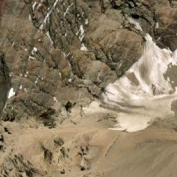 Satellite imagery of Cerro Navarro, AR