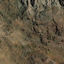 Satellite imagery of Cerro La Bandera, CL