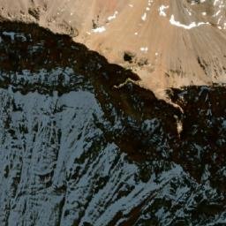 Satellite imagery of Cerro de las Vacas, AR
