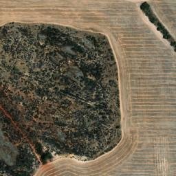 Satellite imagery of Dingo Rock, AU