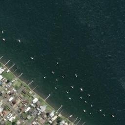 Satellite imagery of Figtree Point, AU