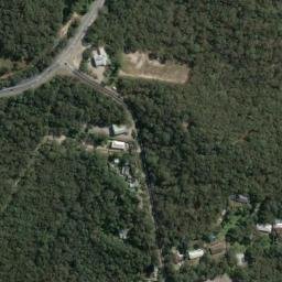Satellite imagery of Waring Hill, AU