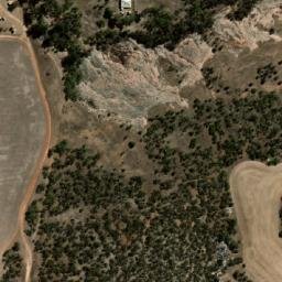 Satellite imagery of Cash Hill, AU