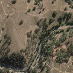 Satellite imagery of Round Hill, AU