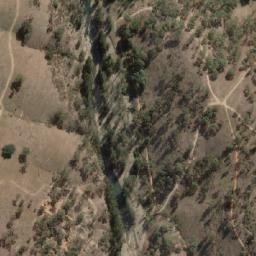 Satellite imagery of Round Hill, AU