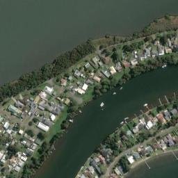 Satellite imagery of Stingaree Point, AU