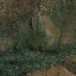 Satellite imagery of Cerro Yaretas de Vizcachas, CL