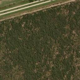 Satellite imagery of Loma del Medio, AR