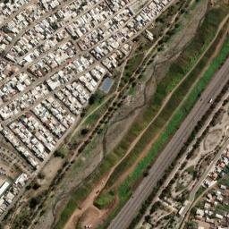 Satellite imagery of Cerro Lo Guzmán, CL