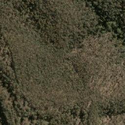 Satellite imagery of Yeomans Hill, AU