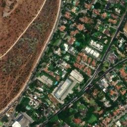 Satellite imagery of Cerro Apoquindo, CL