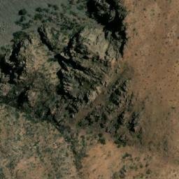 Satellite imagery of Cerro Bustamante, CL