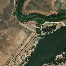 Satellite imagery of Cerro Amapola, CL