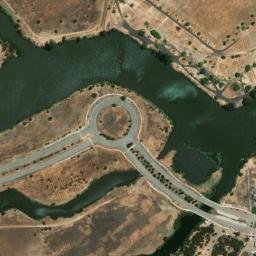 Satellite imagery of Cerro Amapola, CL