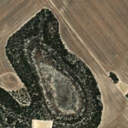 Satellite imagery of Niblick Hill, AU