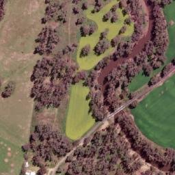 Satellite imagery of Paytens Bridge Public School, AU