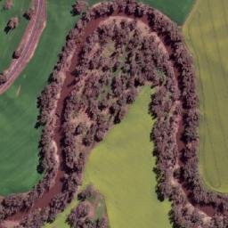 Satellite imagery of Paytens Bridge Public School, AU