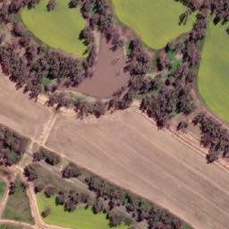 Satellite imagery of Paytens Bridge Public School, AU