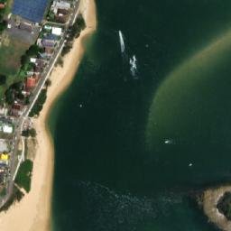 Satellite imagery of Half Tide Rocks, AU