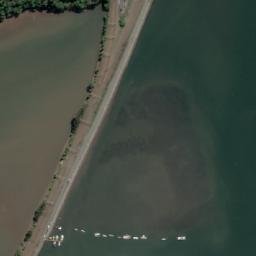 Satellite imagery of Flat Rock Point, AU