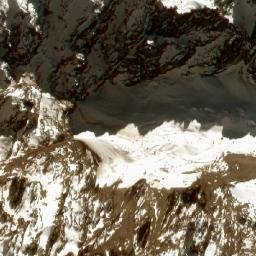 Satellite imagery of Cerro La Campana, CL