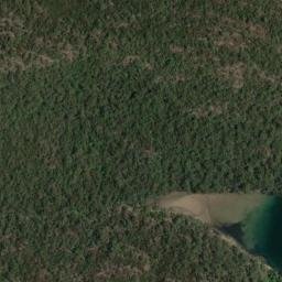 Satellite imagery of Shark Rock Point, AU