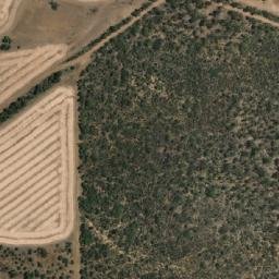 Satellite imagery of Strathmore Hill, AU
