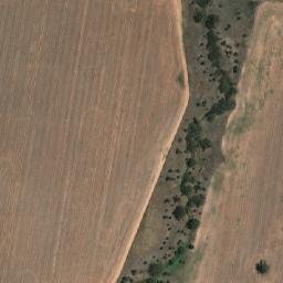 Satellite imagery of Pinnacle South Public School, AU