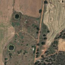 Satellite imagery of Pinnacle South Public School, AU