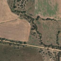 Satellite imagery of Pinnacle South Public School, AU