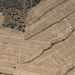 Satellite imagery of Pinnacle South Public School, AU