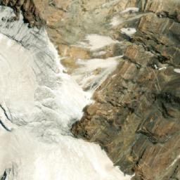 Satellite imagery of Cerro Punta Italia, CL