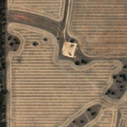 Satellite imagery of Hoffmans Hill, AU