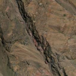 Satellite imagery of Cerro Los Chacayes, CL