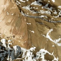 Satellite imagery of Cerro Amarillo, AR