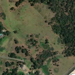 Satellite imagery of Carnes Hill, AU
