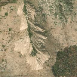 Satellite imagery of Loma Las Abejas, CL