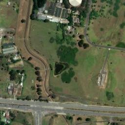 Satellite imagery of Carnes Hill, AU