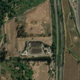 Satellite imagery of Cerro El Traro, CL