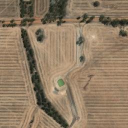 Satellite imagery of Bullocky Stones, AU