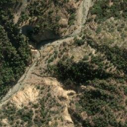 Satellite imagery of Loma Los Bueyes, CL