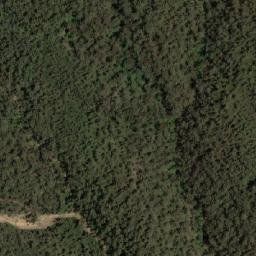 Satellite imagery of Axe Head Mountain, AU