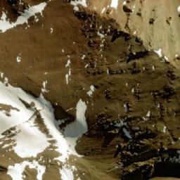 Satellite imagery of Cerro Amarillo, AR