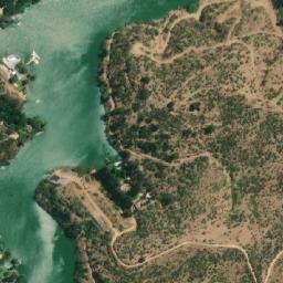 Satellite imagery of Alto del Manzano, CL